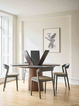 Skovby SM33 Uitschuiftafel