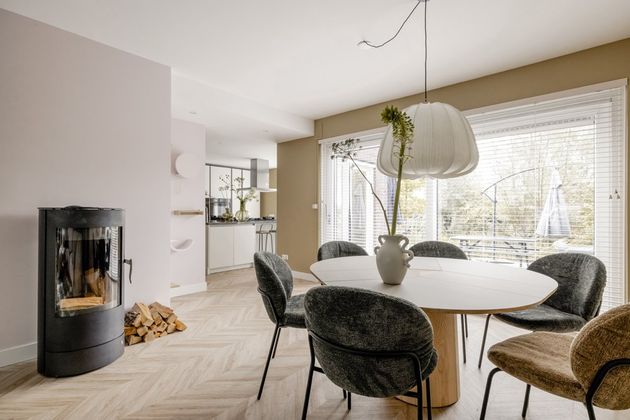 Skovby SM33 Uitschuiftafel