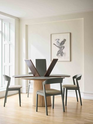 Skovby SM33 Uitschuiftafel