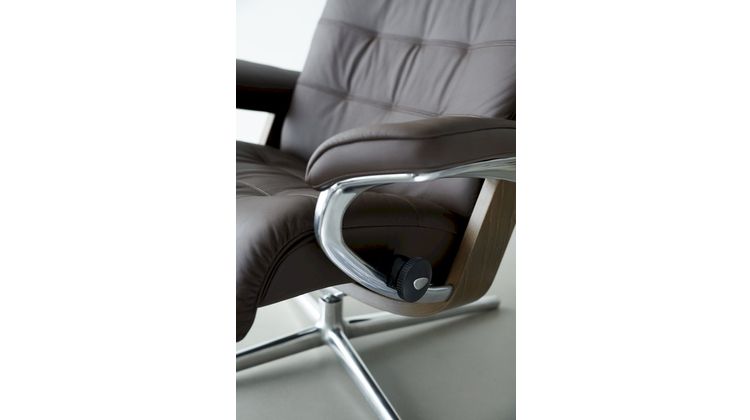 Stressless Erik M Relaxfauteuil + Hocker