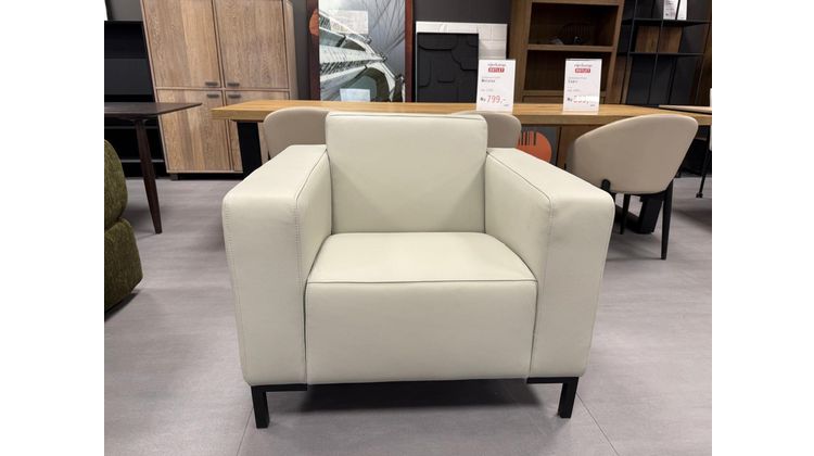 Studio HENK Base Outlet Fauteuil