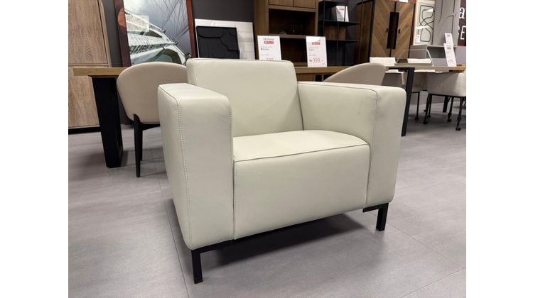 Studio HENK Base Outlet Fauteuil