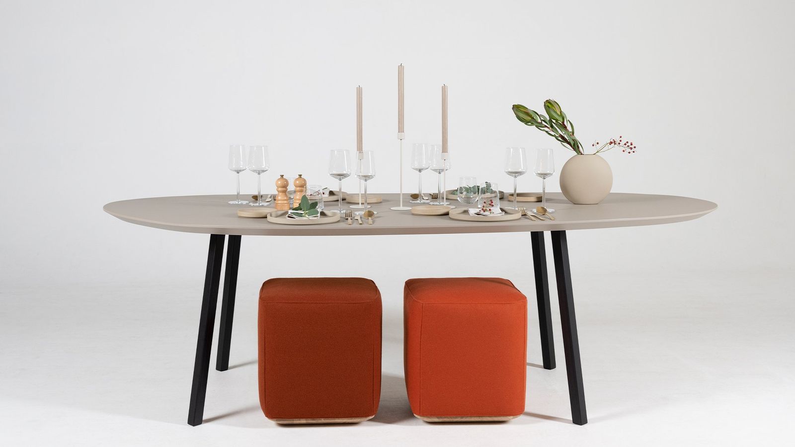 Studio HENK Blob New Classic Eettafel