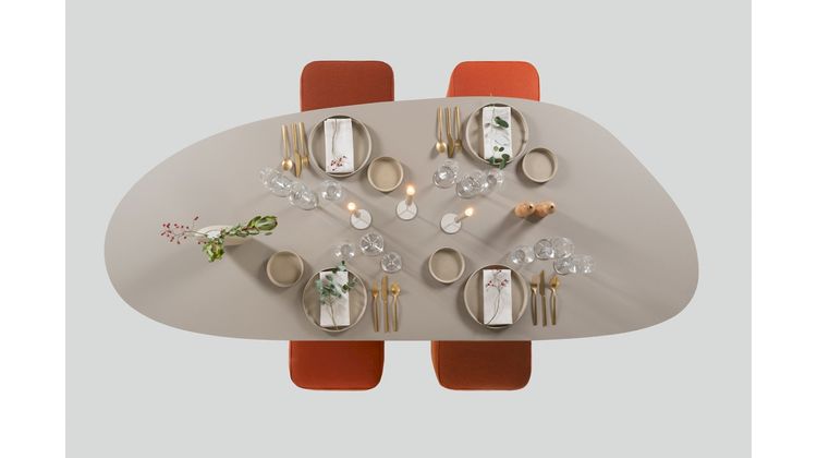 Studio HENK Blob New Classic Eettafel