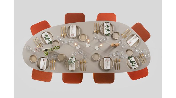 Studio HENK Blob New Classic Eettafel