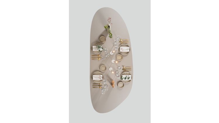 Studio HENK Blob New Classic Eettafel