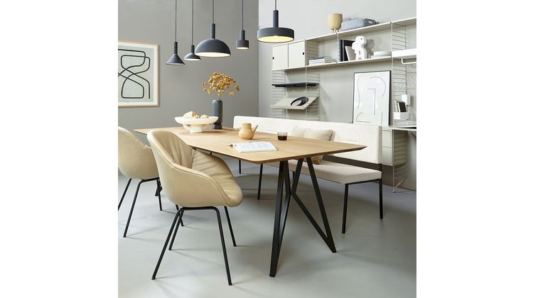 Studio HENK Butterfly Black Eettafel