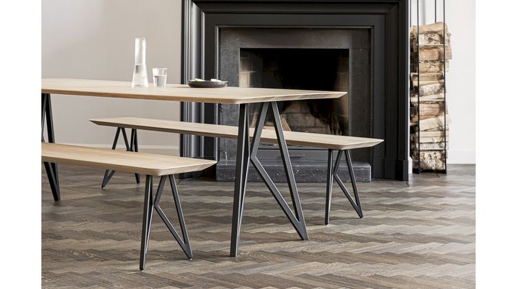 Studio HENK Butterfly Black Eettafel