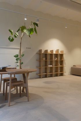 Studio HENK Column Vakkenkast