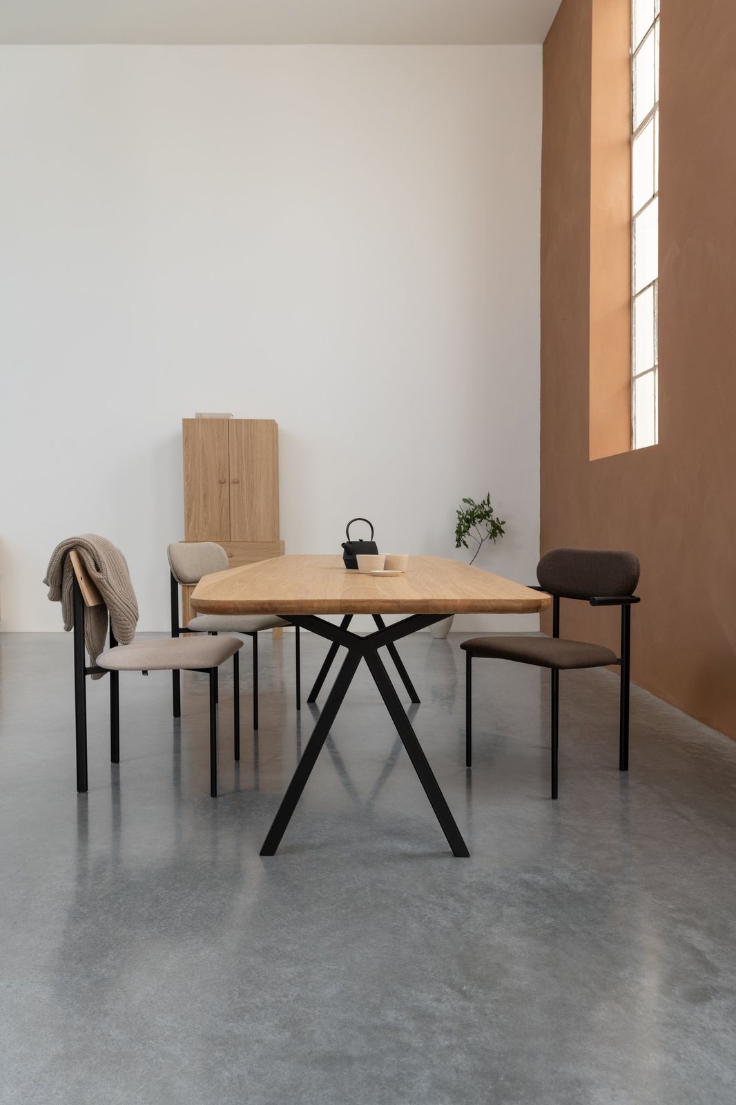 Studio HENK Oblique Armstoel