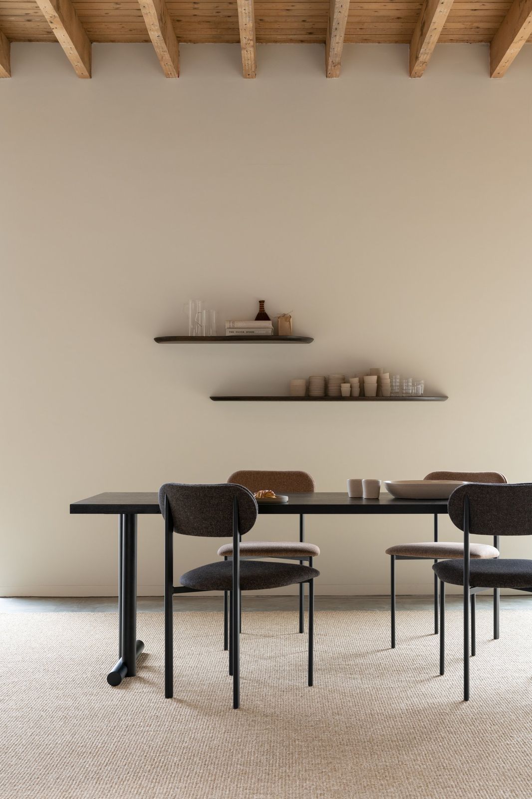 Studio HENK Oblique Armstoel