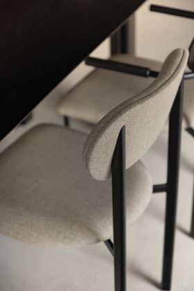 Studio HENK Oblique Eetkamerstoel