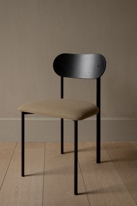 Studio HENK Oblique Eetkamerstoel