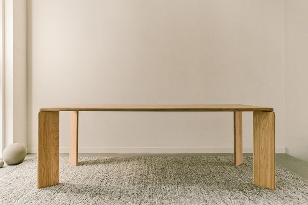 Studio HENK Soft Eettafel