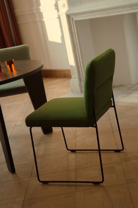Studio HENK Unfold Eetkamerstoel