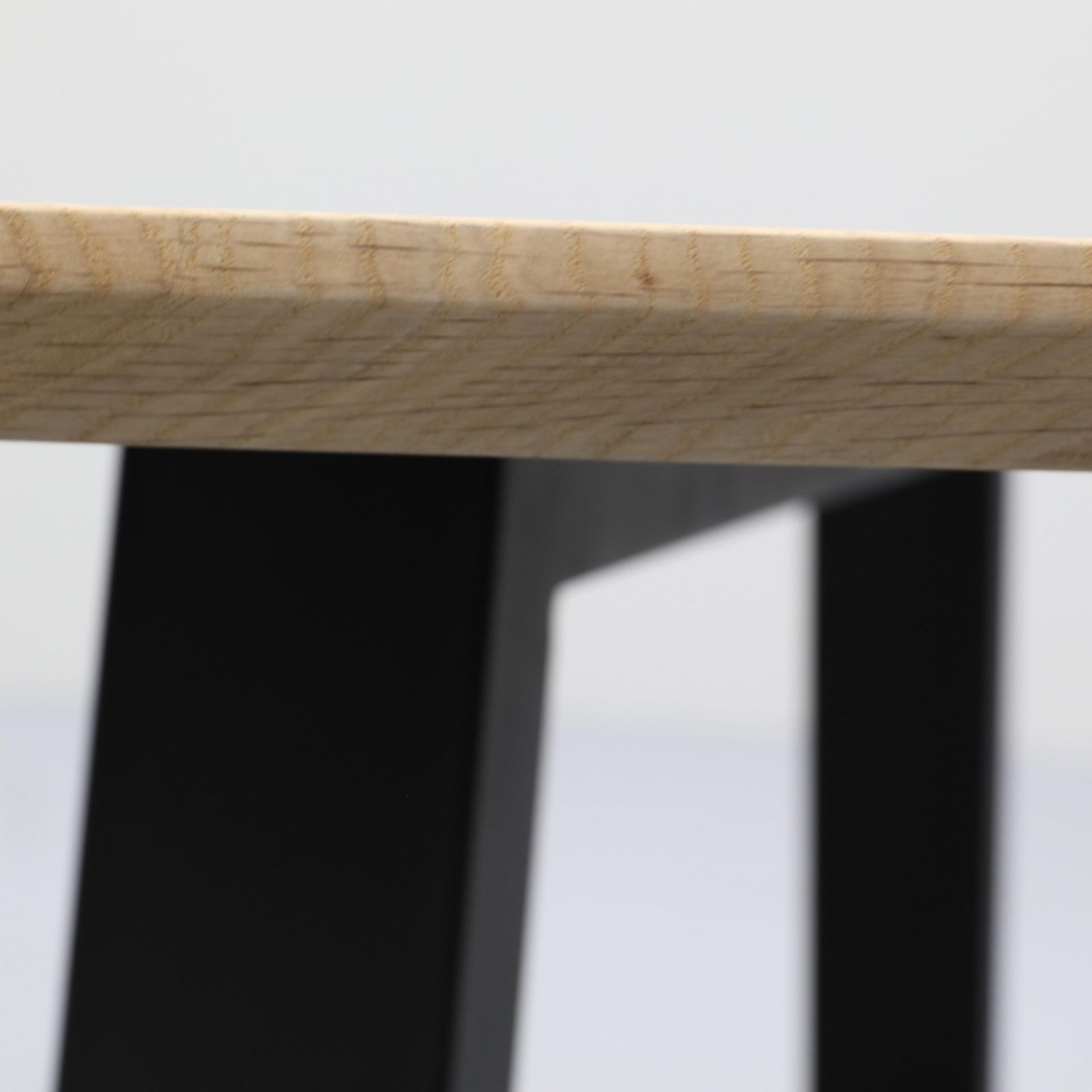 Trendhopper Haiko Organisch Eettafel