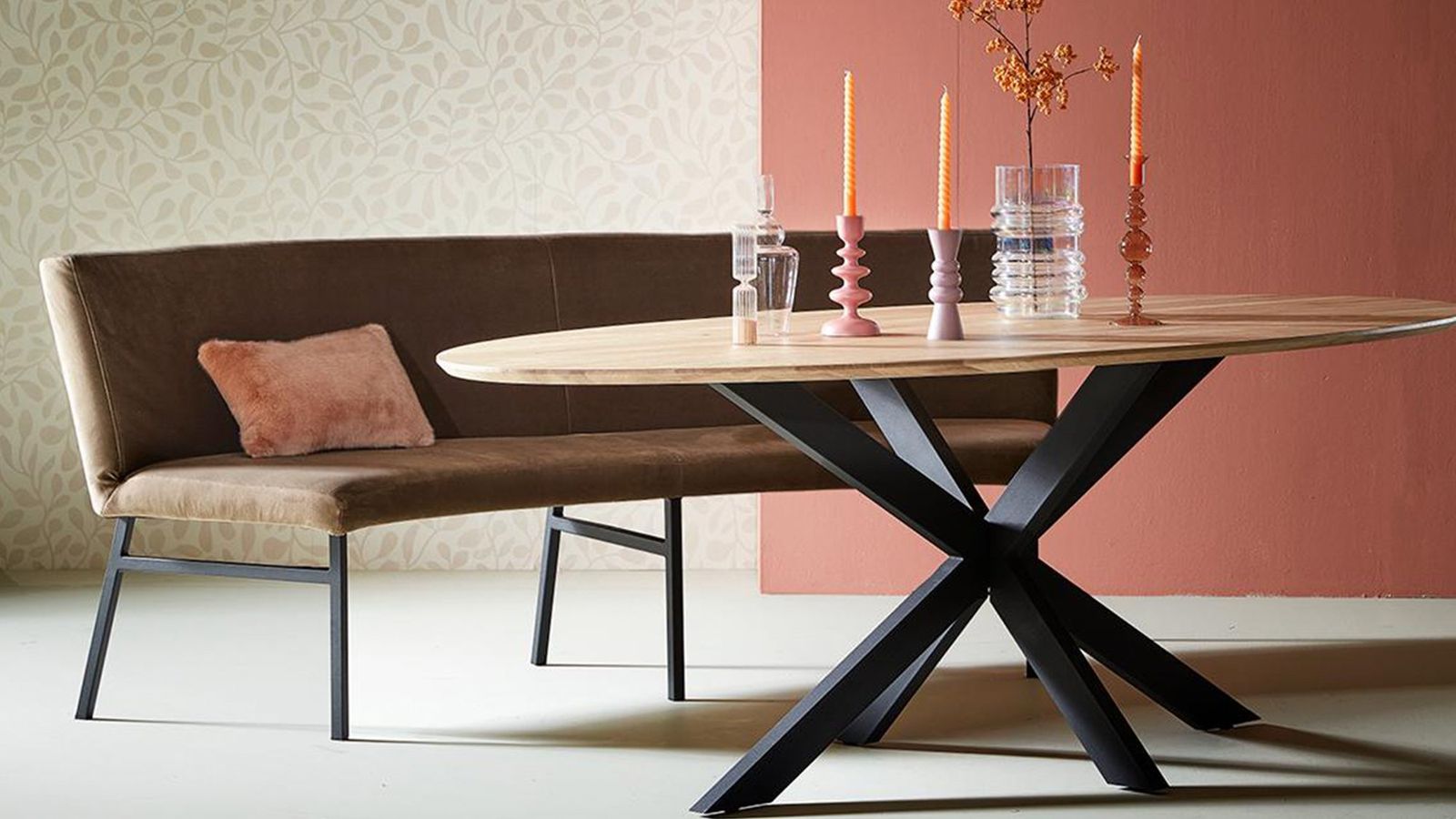 Trendhopper Haiko Ovaal Eettafel