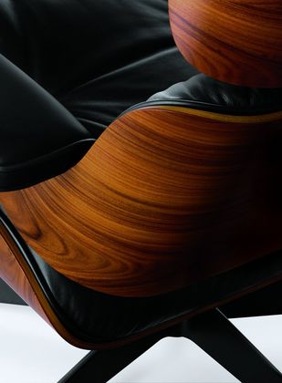 Vitra Eames Lounge Chair & Hocker