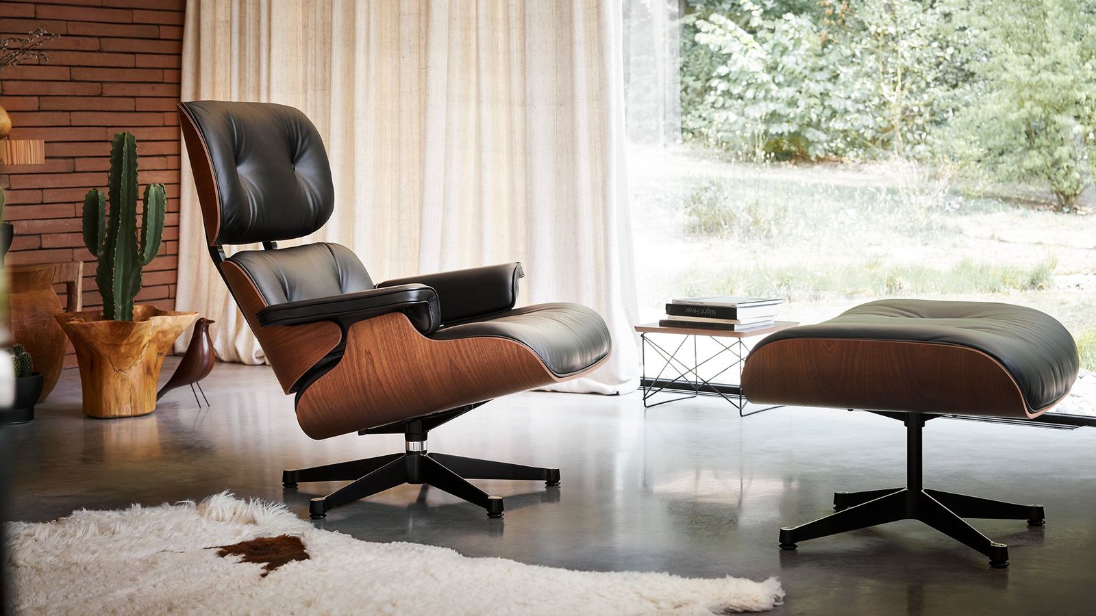 Eames Lounge Chair en Ottoman Eijerkamp Wonen