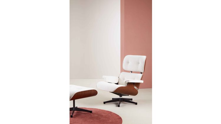 Vitra Eames Lounge Chair & Ottoman