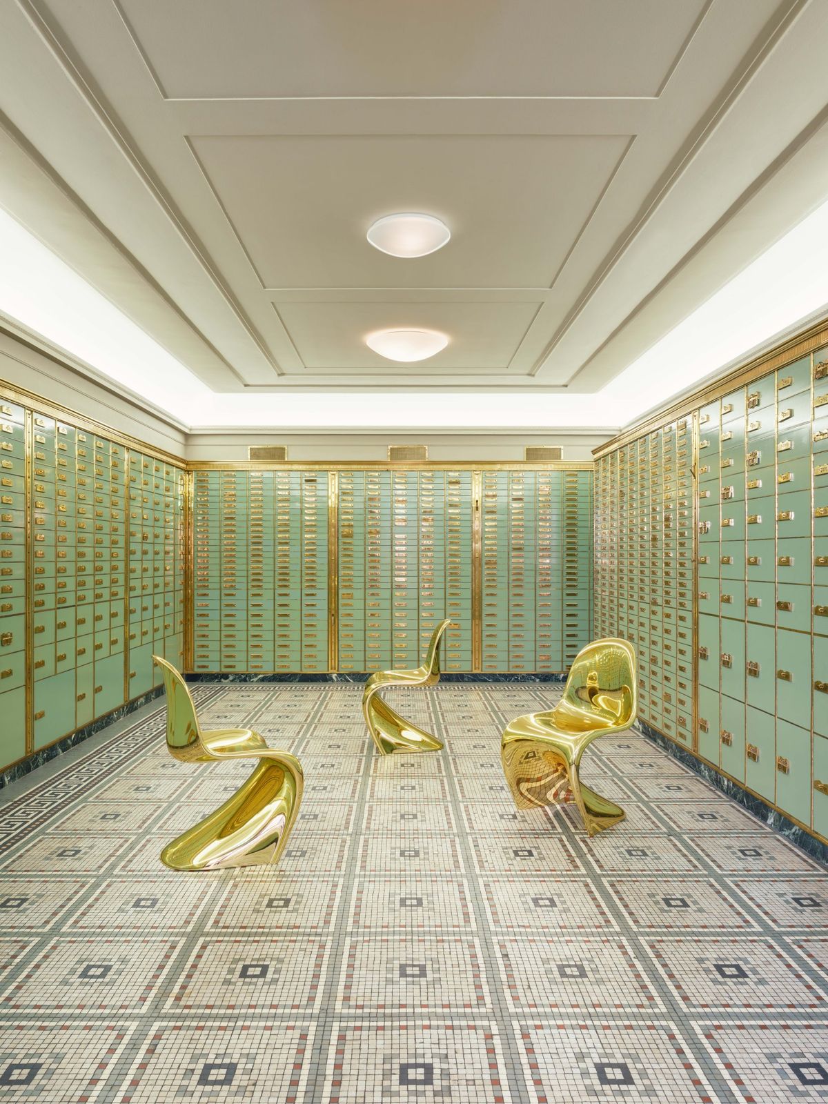 Vitra Panton Limited Edition Eetkamerstoel