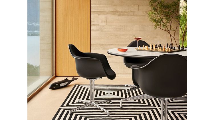 Vitra Segmented Eettafel