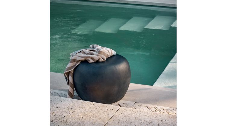 vtwonen Pebble Bijzettafel