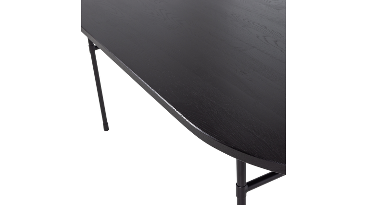 WOOOD Arthur Eettafel