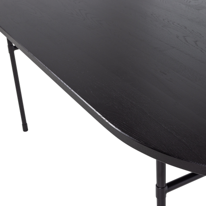 WOOOD Arthur Eettafel