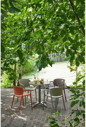 WOOOD Bent Tuinstoel