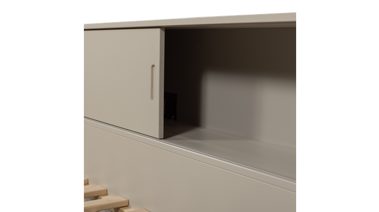 WOOOD Carter Hoek Bed