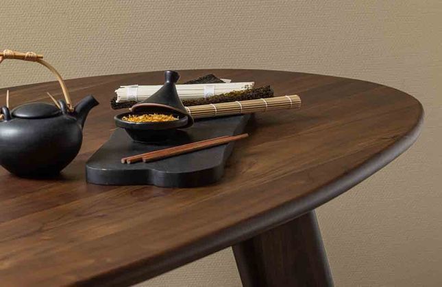 WOOOD Roundly Eettafel