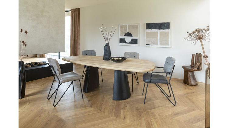 XOOON Arawood Zwart Eettafel