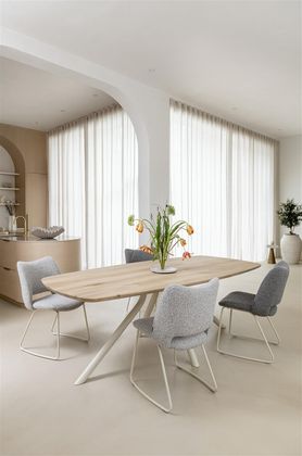 XOOON Arvada Eettafel