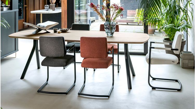 XOOON Arvada I Ovaal Natural Eettafel