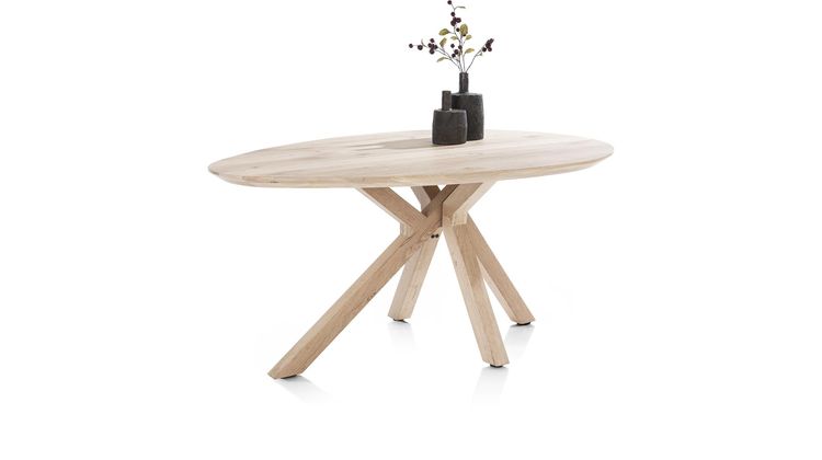 XOOON Cosenza Eettafel