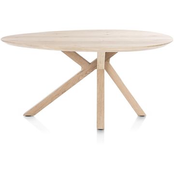 XOOON Cosenza Eettafel
