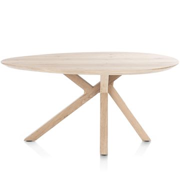 XOOON Cosenza Eettafel