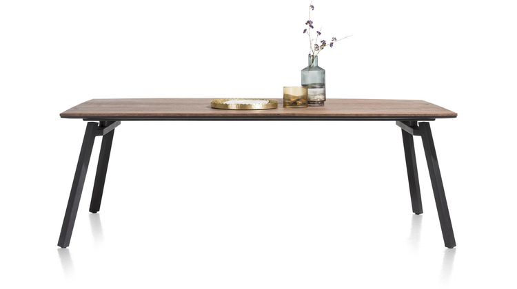XOOON Halmstad Eettafel
