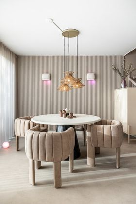 XOOON Lund Cone Rond Eettafel