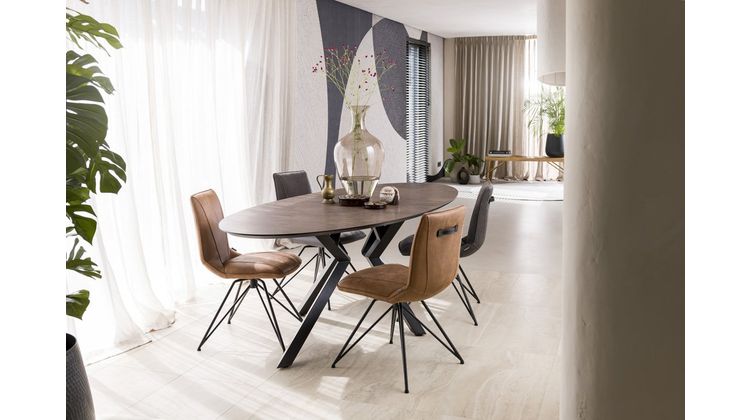 XOOON Masura Ellips Eettafel