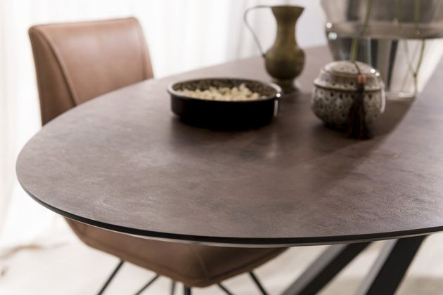 XOOON Masura Ellips Eettafel