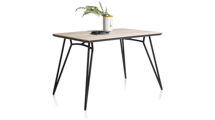 XOOON Vik Bartafel