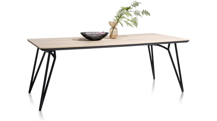 XOOON Vik Eettafel