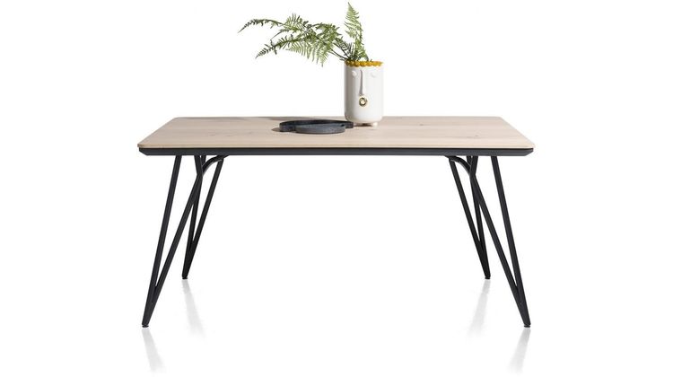 XOOON Vik Eettafel