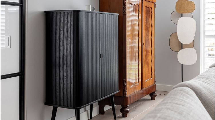Zuiver Barbier Wandkast