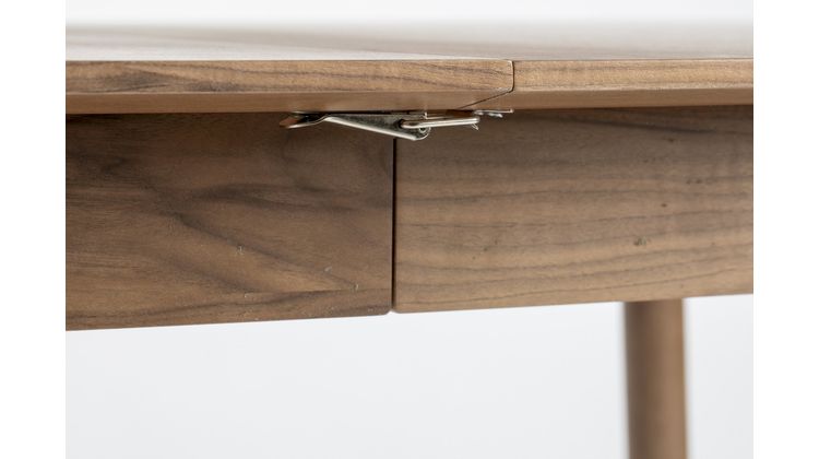 Zuiver Glimps Walnut Uitschuiftafel