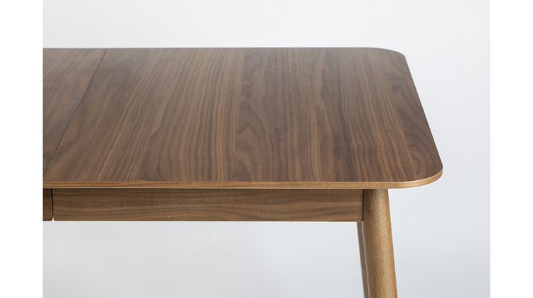 Zuiver Glimps Walnut Uitschuiftafel